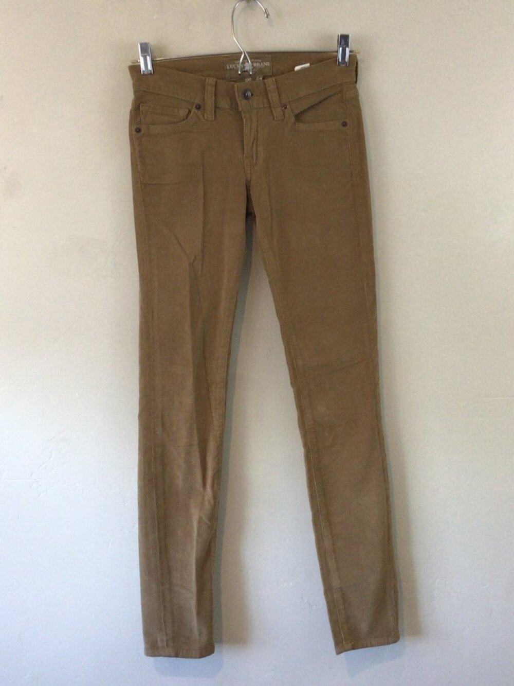 3/$10💕 Lucky Brand Charlie Skinny Corduroy Pants 00 / 24 29" Inseam